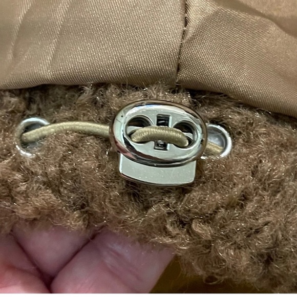 NWOT The Whistler Vest -Multicolored Sherpa - Picture 11 of 12